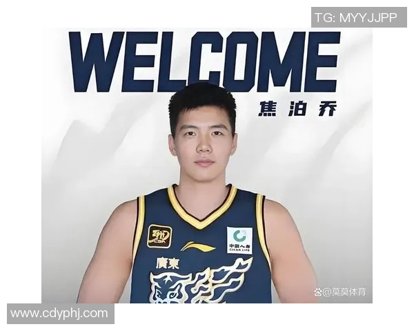 广州篮球队在邀请赛中以86分稳居积分榜首位展现强劲实力