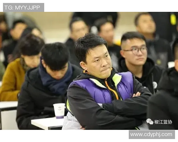 杭州篮球队耐力提升之路探讨与热议 杭州篮球队耐力提升之路探讨与热议