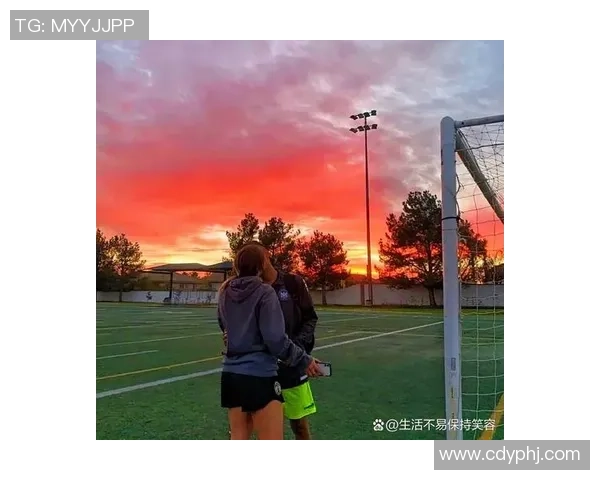 情侣头像背景足球明星的浪漫瞬间与激情时刻分享