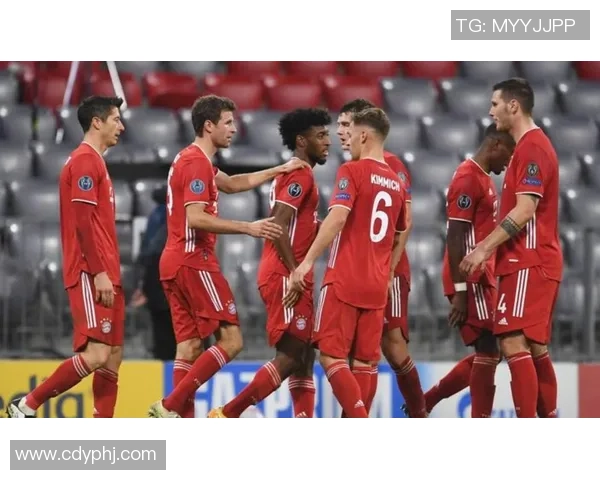 足球明星遭遇挫折瞬间视频曝光引发球迷热议与反思 足球明星遭遇挫折瞬间视频曝光引发球迷热议与反思