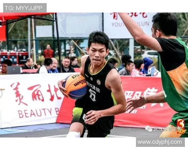 重庆篮球队战术实力强劲荣登全国篮球战术排行榜第三名 重庆篮球队战术实力强劲荣登全国篮球战术排行榜第三名