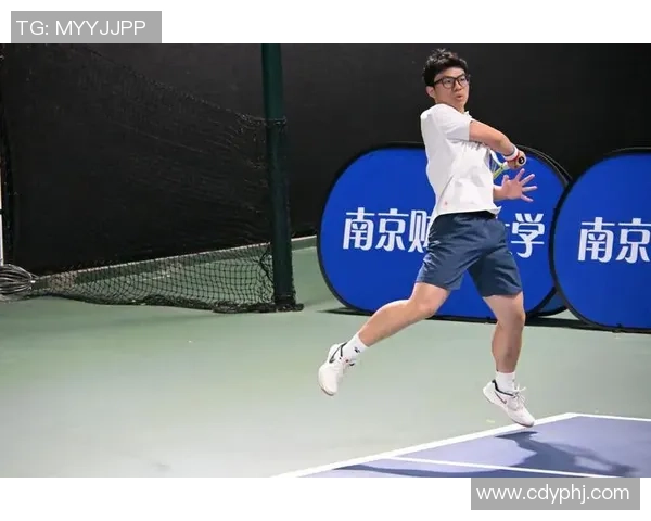 南京网球队个人能力引发热议球员表现与团队协作的争论 南京网球队个人能力引发热议球员表现与团队协作的争论